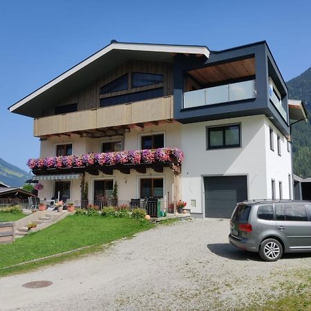 ホテル Haus Seppi Neukirchen am Großvenediger エクステリア 写真